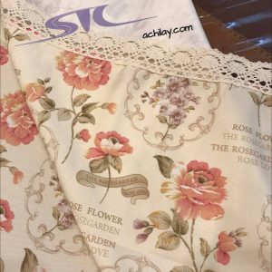 رومیزی پارچه ای گلدار